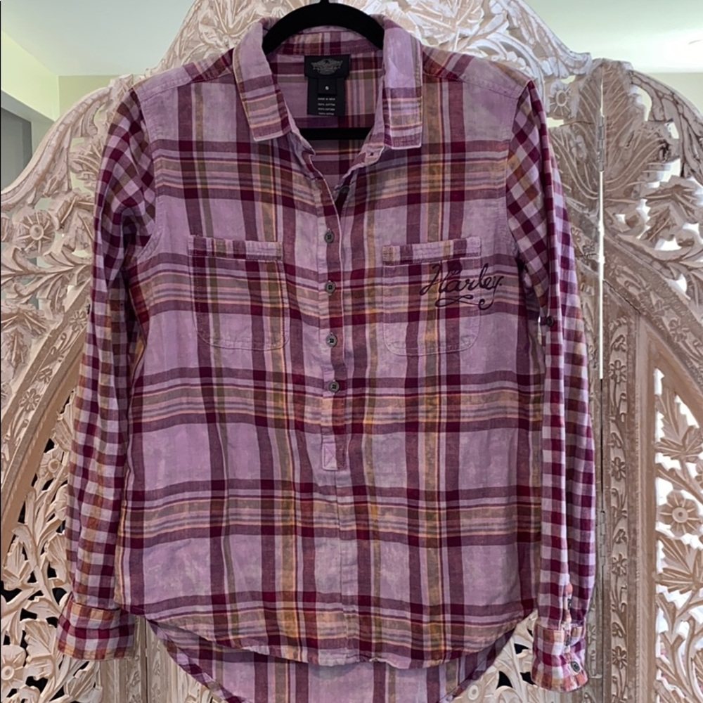 Harley-Davidson shirt, size small